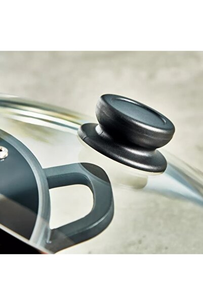 Generic Spark Aluminium Dutch Oven with Lid - 4.5 L