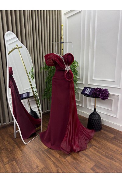 Diva style فستان سهره باربي جازار بيلسا بورغندي