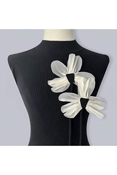 Pursehuit Set de 2 broșe cu flori, bej, Basilia C12