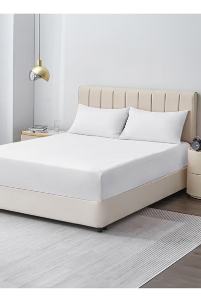 American Linen Queen Plain Fitted Elastic Bedsheet with 2 Pillow Cases 180 x 200 Cm (White)