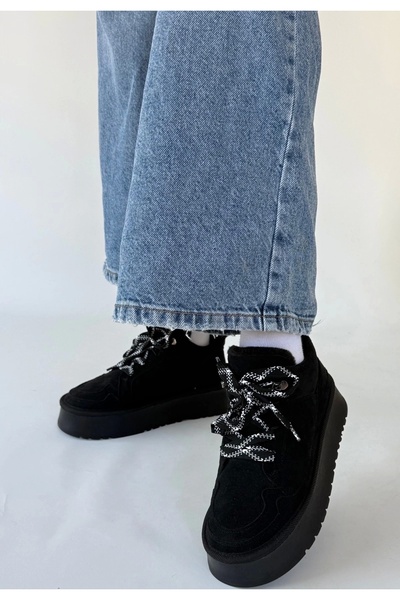 meSga butik Muden Black Suede Lace-Up Boots