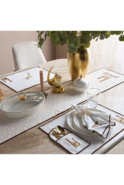 Generic Nada 4-Piece Placemat Set