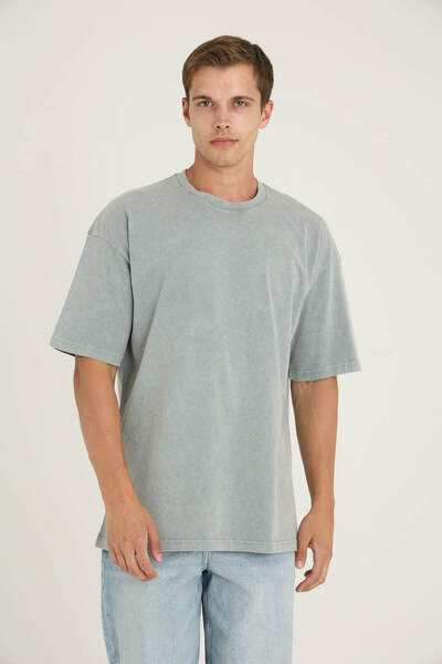 KLY Men's O-Neck T-Shirt Stylish Design