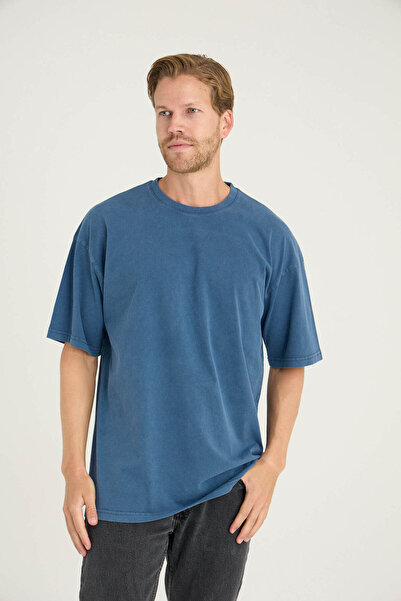 KLY Men's O-Neck T-Shirt Stylish Design