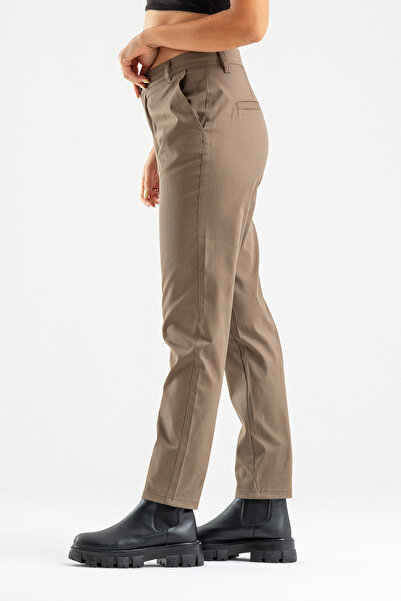 Bold & Young Women's Lycra Cotton Fabric Side Pocket Trousers