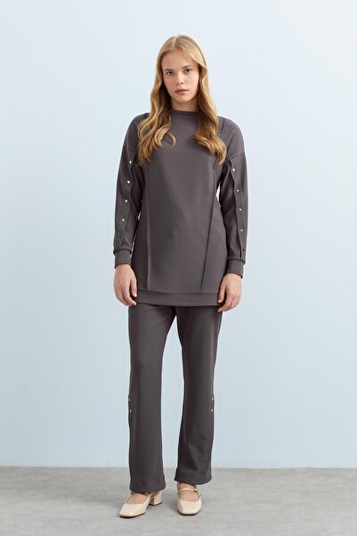 Nihan Çıt Çıt Detaylı Örme Pantolon Tunik Takım Füme