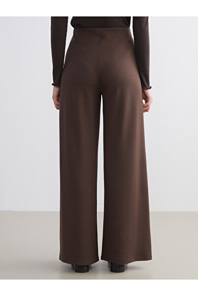 LC Waikiki Vizyon Yeni Sezon Beli Lastikli Geniş Paça Kadın Pantolon