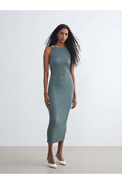 LC Waikiki LCW Vision велосипедна рокля с набори на деколтето и прилепваща кр...