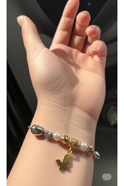 denars jewelry اسوارة نسائية من الستانلس ستيل – لون ذهبي على شكل فراشة، مع لؤ...