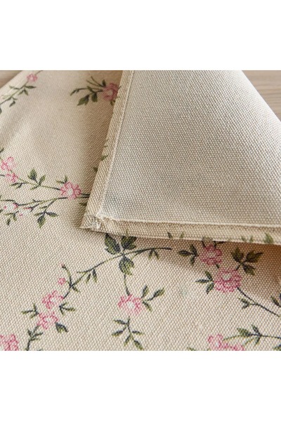 Generic Amilia Garden 4-Piece Placemat Set