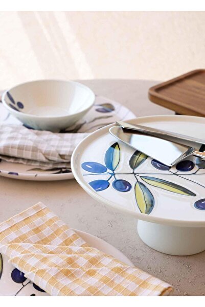 The Mia Olivos Footed Serving Plate 10X26 cm