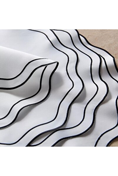 Generic Rosalie 4-Piece Placemat Set