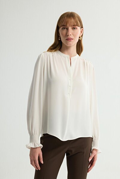 Love My Body Uzun Kollu Gipe Detaylı Bluz