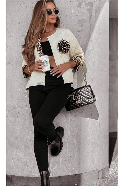 GLAMSI Lightweight puffer jacket with decorative brooch