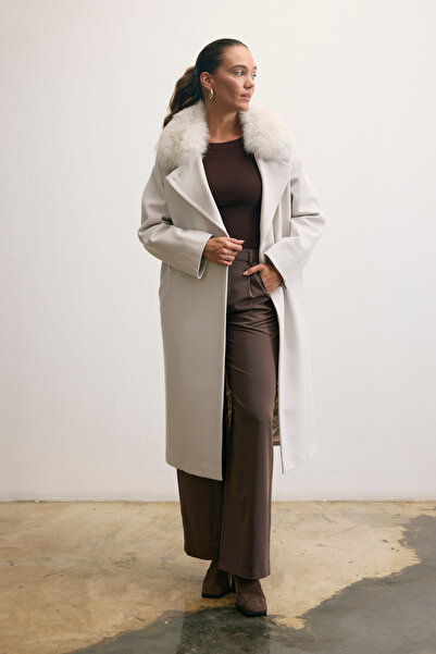 KENT Long Light Grey Coat with Fur Collar
