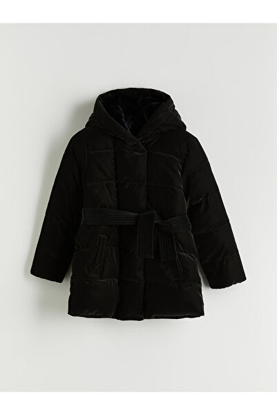 LC Waikiki İzr Yeni Sezon Kapüşonlu Kız Çocuk Kaban