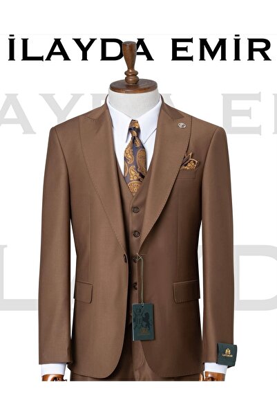 ilayda emir Tawny Brown Swallow Collar Vest Suit