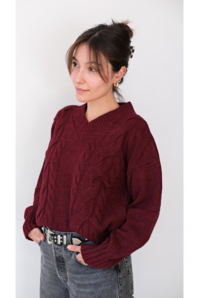 Butik سترة نسائية من Una Fiaba بياقة على شكل حرف V ونسيج ناعم للشعر