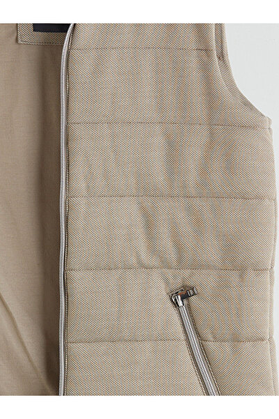 LC Waikiki Stand Collar Boy Vest