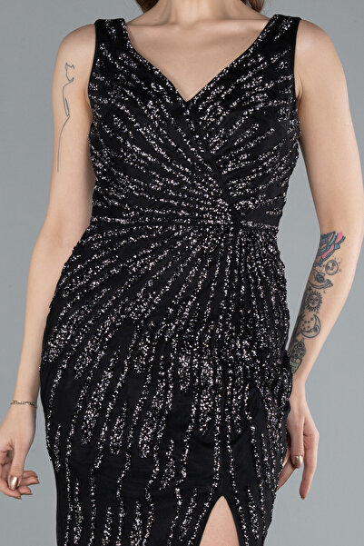 Abiyefon Siyah Kolsuz V Yaka Yırtmaçlı Uzun Taşlı Balık Abiye ABU4714