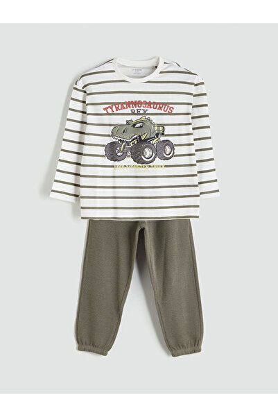 LC Waikiki سترة وبنطلون رياضي للأولاد مطبوعان برقبة دائرية بلون إكرو، طقم مكون من قطعتين