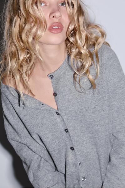 Stradivarius Soft-touch knit cardigan with buttons