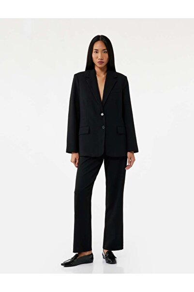 Koton Παντελόνι από ύφασμα με ίσιο πόδι με τσέπες