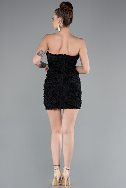 Abiyefon Siyah Straplez Çiçek Aplikeli Mini Davet Elbisesi ABK2359