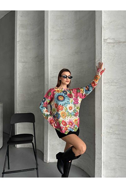 BLUSS Kadın Oversize Çiçek Desenli Sweatshirt – Renkli Bahar Motifli Uzun Kollu