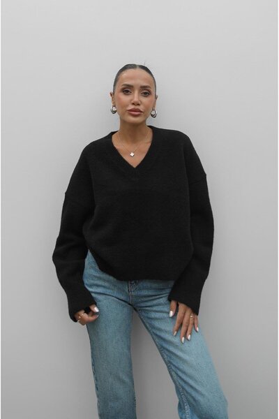 Havoş Siyah V Yaka Yumuşak Dokulu Kazak