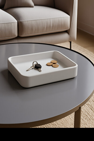 Vescarri صينية عصرية بسيطة