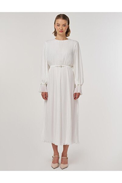 Kayra Taş İşlemeli Şık Elbise Ekru