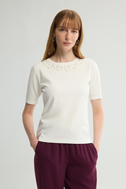 Love My Body Yakası İncili Kazak