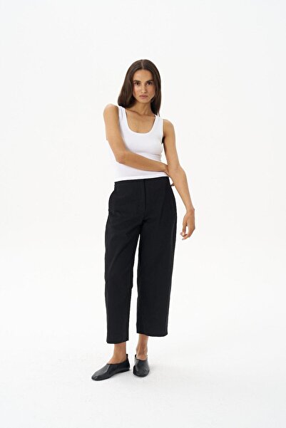 Beauty Omelette Siyah Gabardin Kavisli Cropped Pantolon