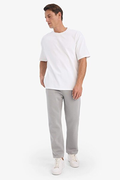 DeFacto Regular Fit Šněrovací v pase Kapsy Rovné nohavice Silné tepláky D7836...