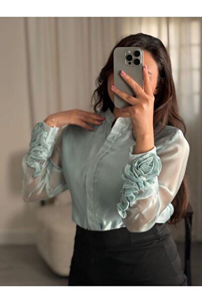 SELSAL Soft blouse with floral sleeves