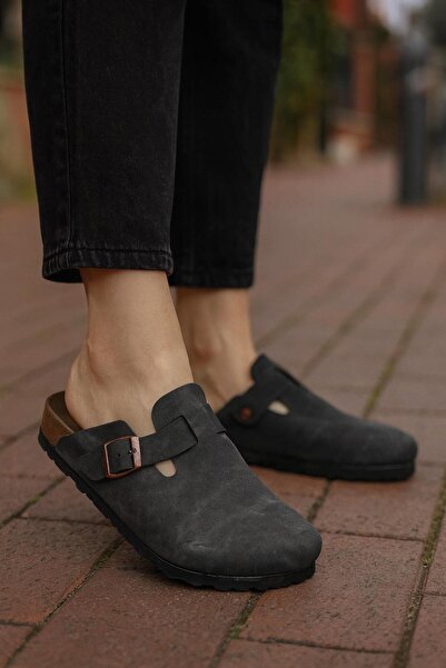 Peta Women's Boston Closed Slippers