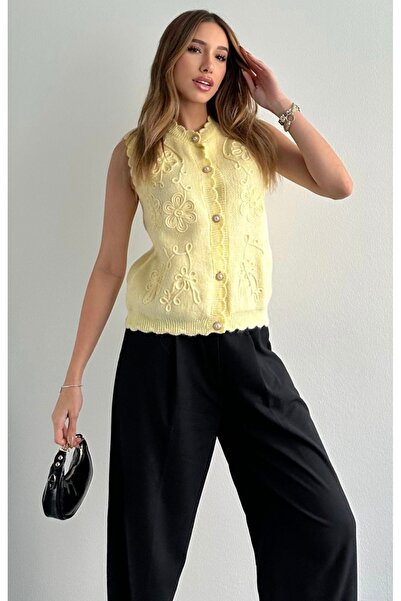 fujya Süzeneli Gold Buttoned Peplum Vest