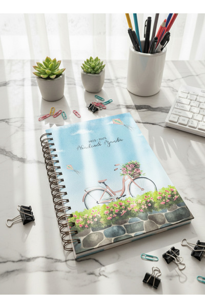 Fobinote 2025-2026 مفكرة أكاديمية حلزونية A5 بغلاف صلب على شكل دراجة