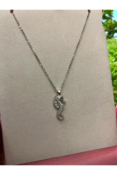 denars jewelry قلادة من الفولاذ المقاوم للصدأ بحجر الزركون على شكل حصان البحر...