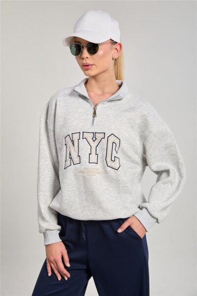 BARRELS AND OIL سترة نسائية مطبوعة بياقة قائمة ونصف سحاب - لون كار ميلانج