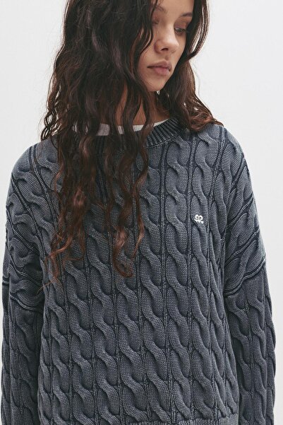 Pull & Bear Yıkanmış görünümlü saç örgülü kazak