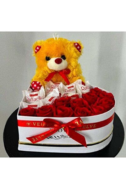 velve Ανθοσυνθεση με αρκουδάκι, κόκκινα σαπουνάκια, πραλίνα, πορτοκαλί αρκουδάκι