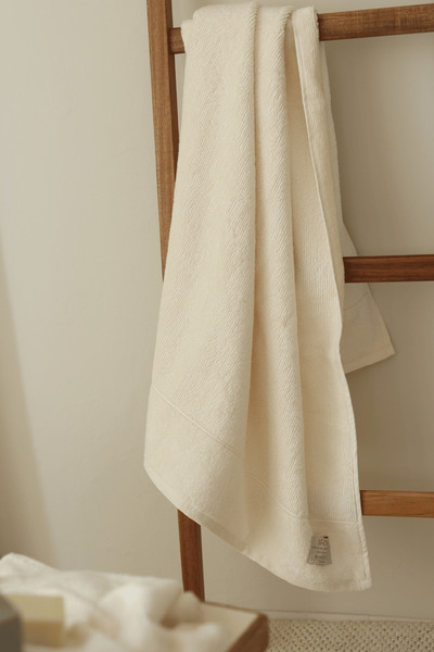 İrya Solena Bath Towel 70X140Cm Ecru