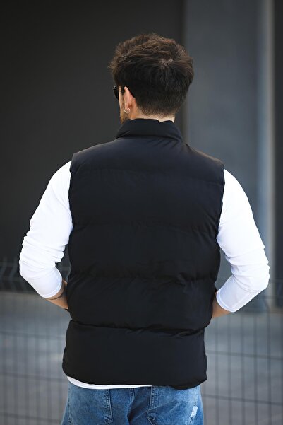 since 1990 man Manoctave Waterproof Hooded Pocket Label Detailed Stand Collar Men's Puffer Vest