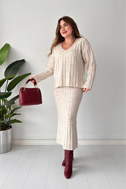 MaziButik V Sweater Skirt Set Stone