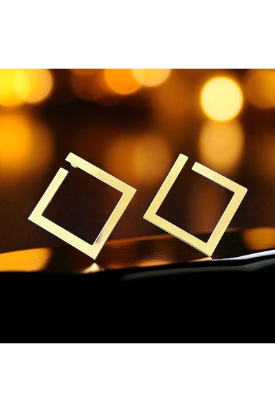 Kutcha Accessories Altın Kaplama Kare Form Minimalist Küpe - Modern Tasarım