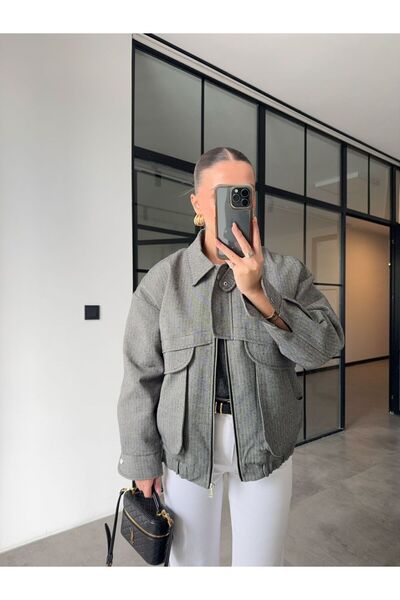 BB Bensu Buyruk سترة بومبر رمادية كبيرة الحجم مع جيوب واسعة