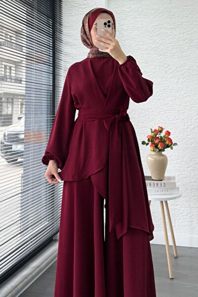 MELEK ARAZ طقم نورا غير متماثل مع بنطلون – لون بورجوندي