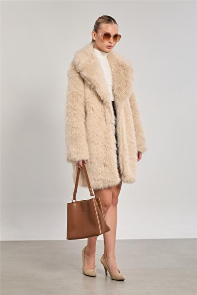 BARRELS AND OIL Women's plush coat - stone color